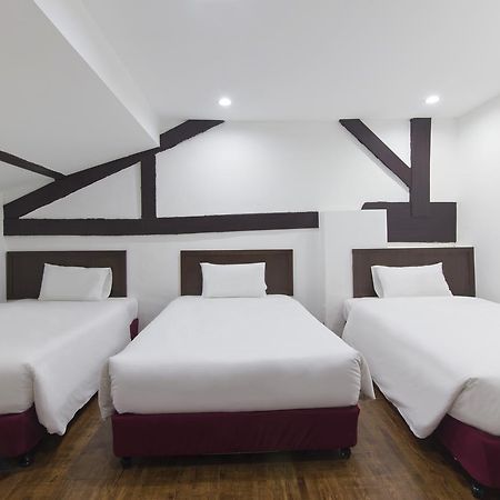 Charlies Boutique Hotel جورج تاون المظهر الخارجي الصورة