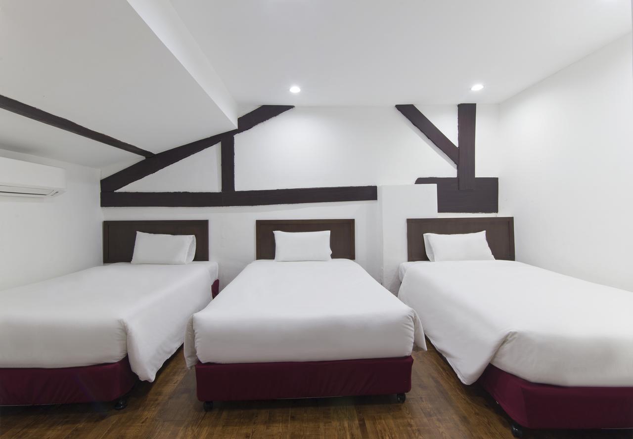 Charlies Boutique Hotel جورج تاون المظهر الخارجي الصورة
