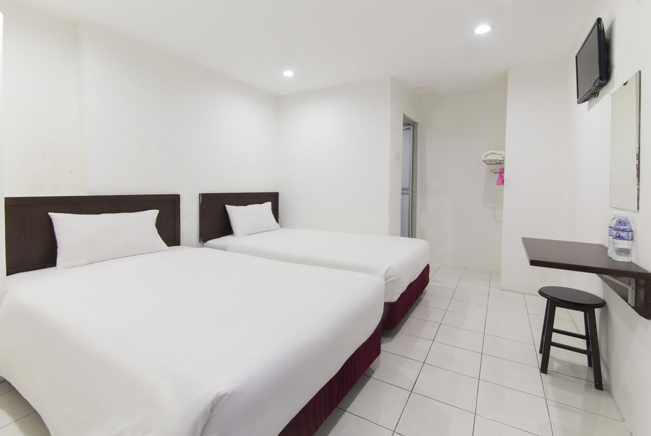 Charlies Boutique Hotel جورج تاون المظهر الخارجي الصورة