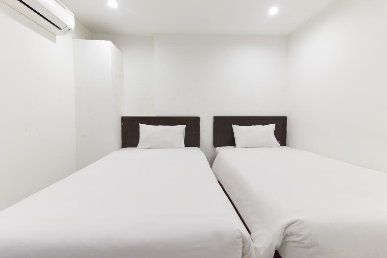 Charlies Boutique Hotel جورج تاون المظهر الخارجي الصورة