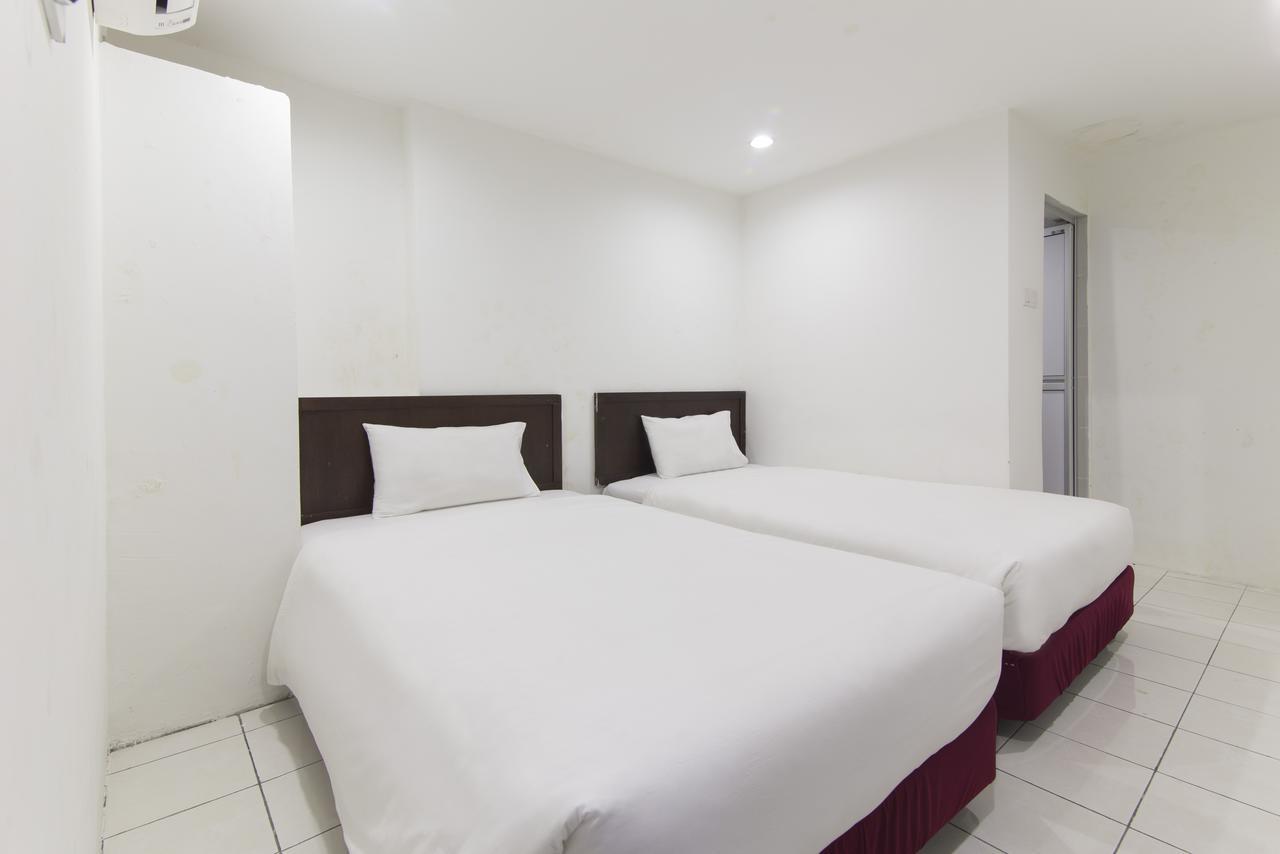 Charlies Boutique Hotel جورج تاون المظهر الخارجي الصورة