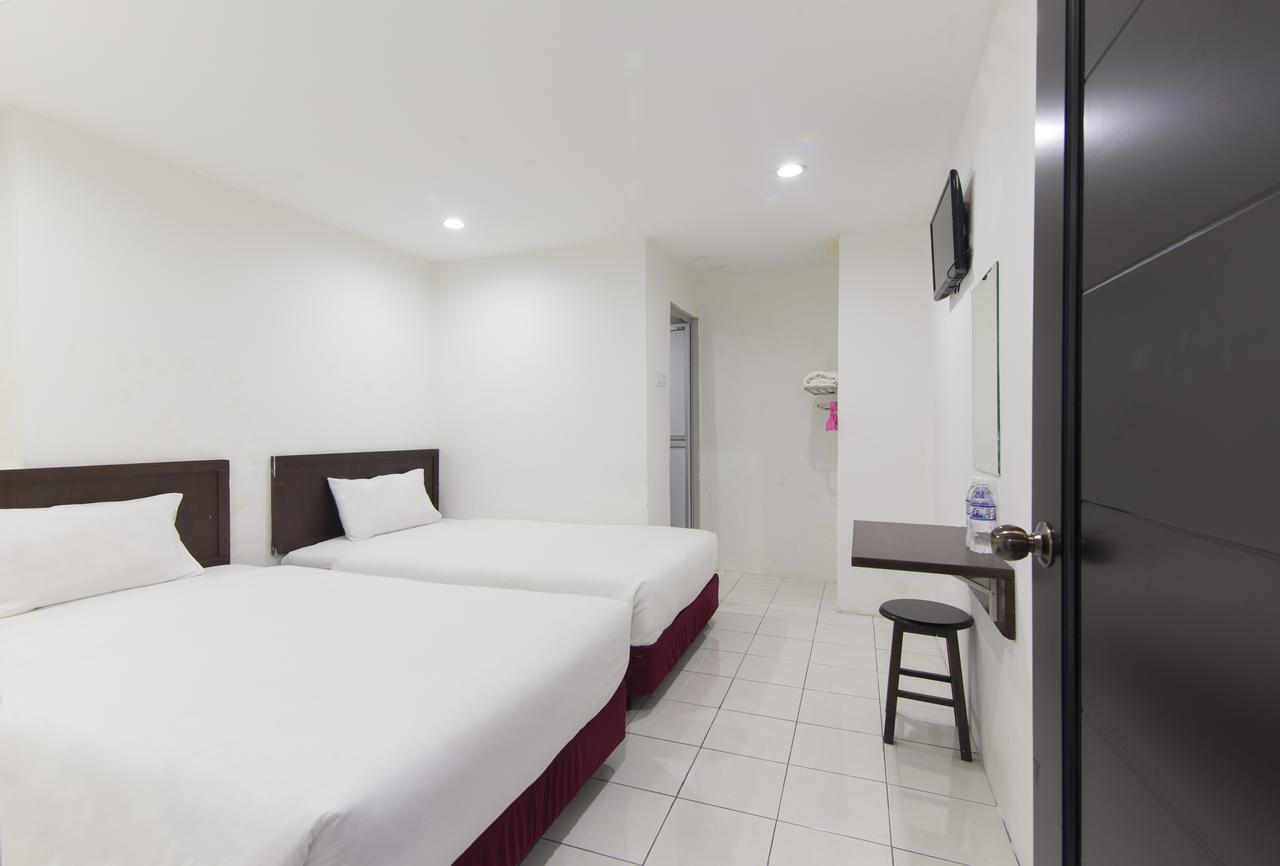Charlies Boutique Hotel جورج تاون المظهر الخارجي الصورة